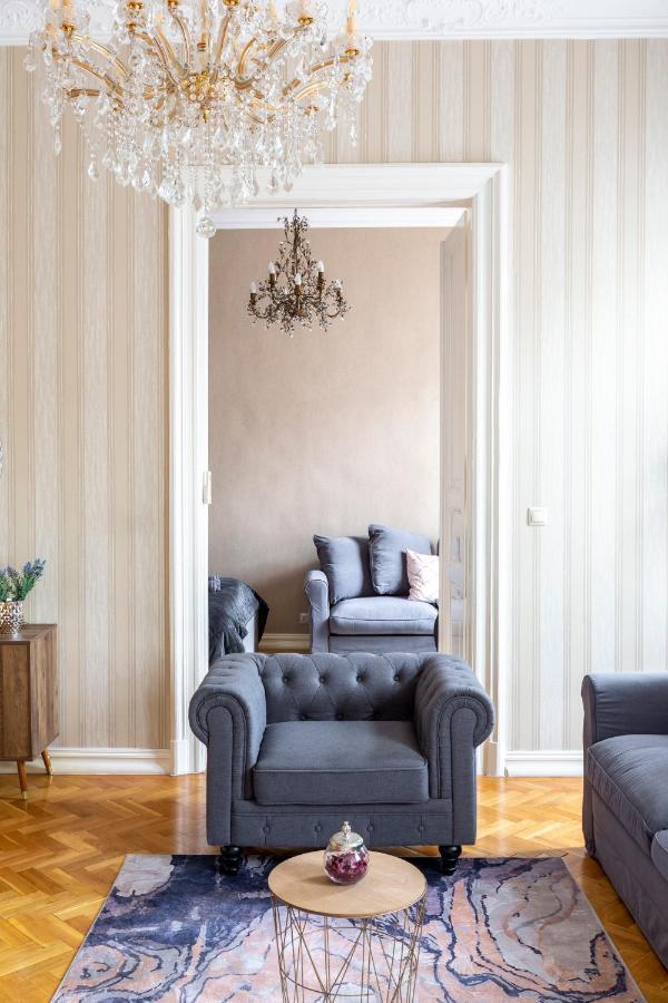 Luxury Central Home Next To The New York Cafe Budapest Luaran gambar