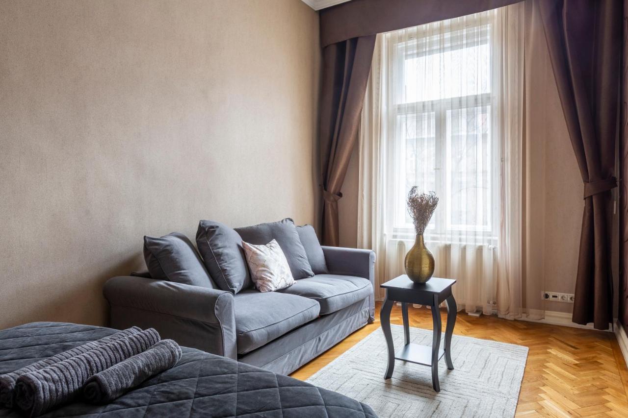Luxury Central Home Next To The New York Cafe Budapest Luaran gambar
