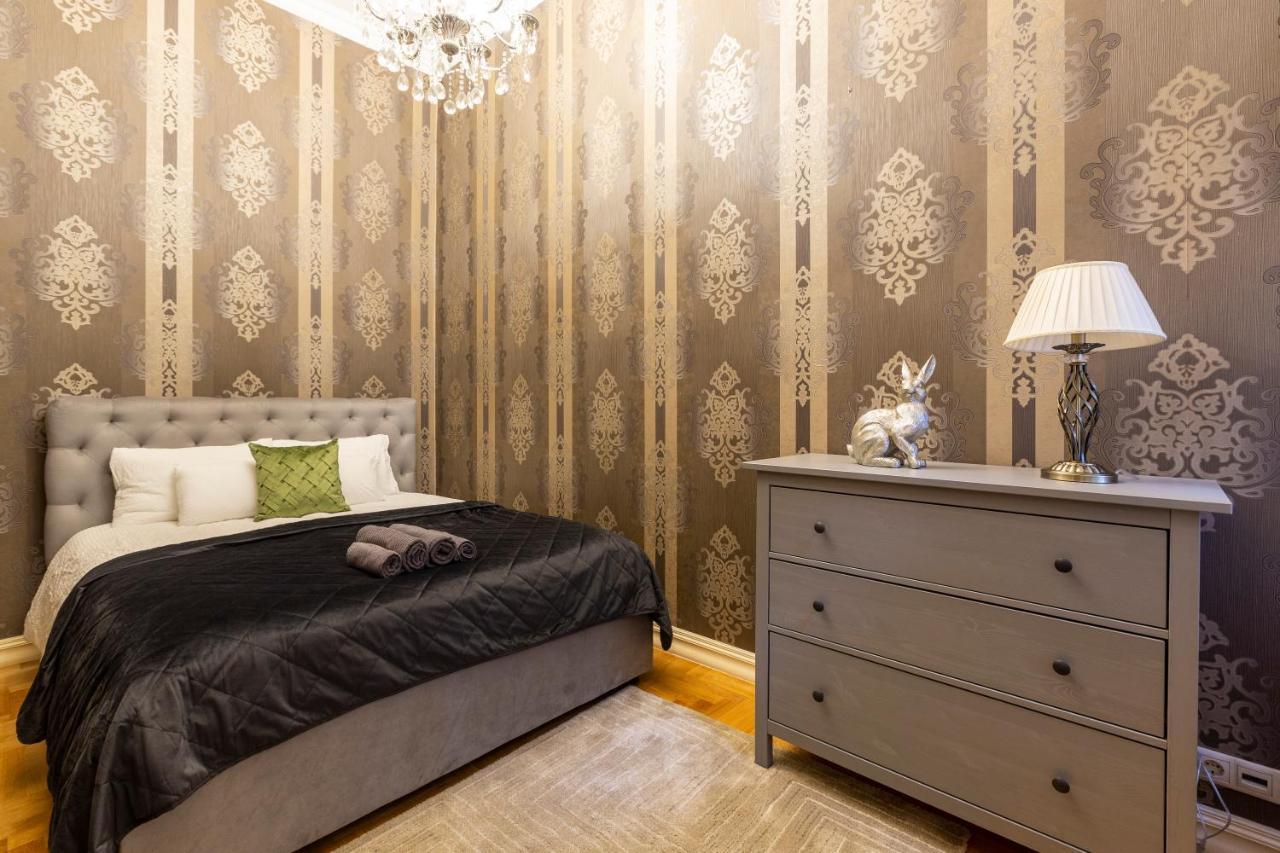 Luxury Central Home Next To The New York Cafe Budapest Luaran gambar