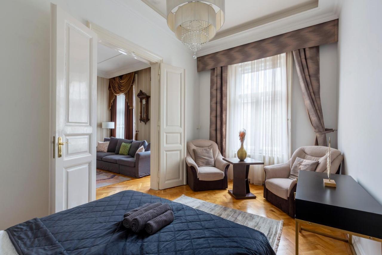 Luxury Central Home Next To The New York Cafe Budapest Luaran gambar