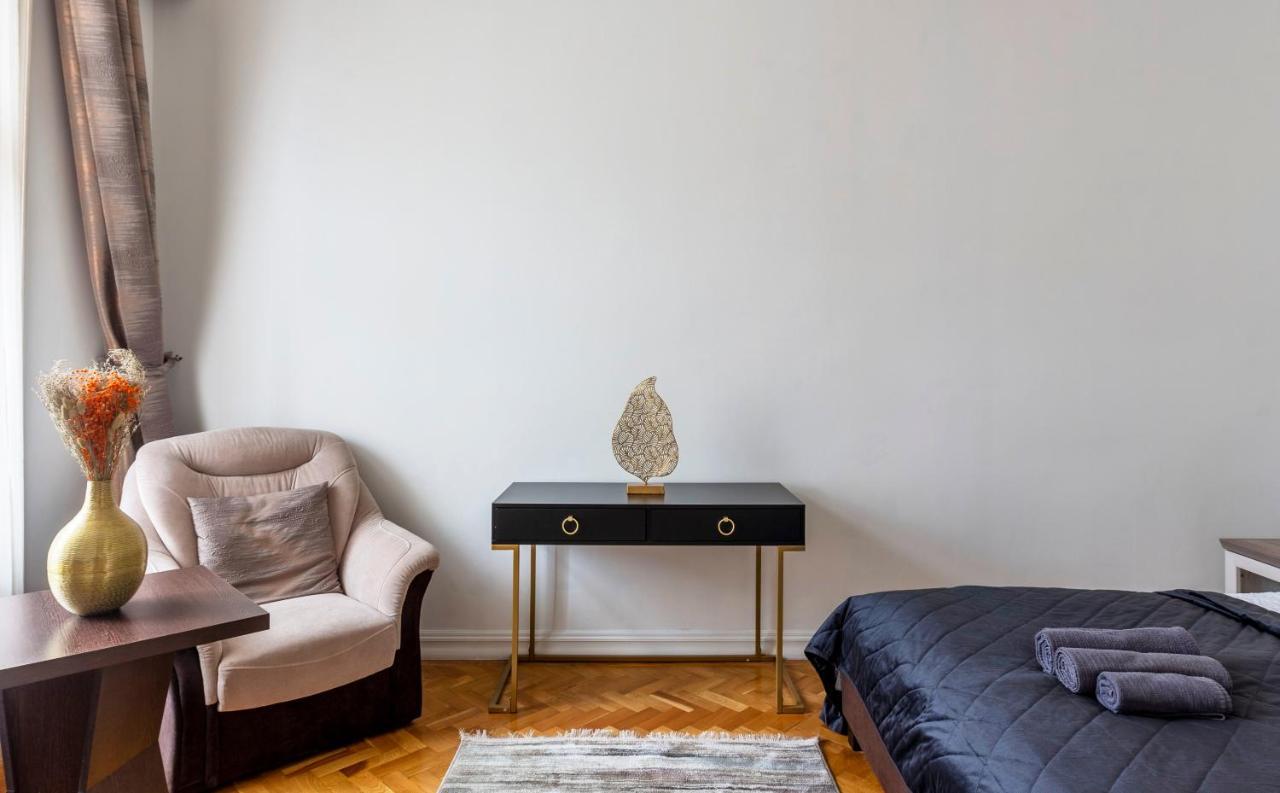 Luxury Central Home Next To The New York Cafe Budapest Luaran gambar